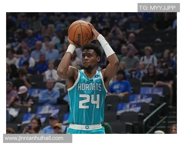 黄蜂主帅称米勒勇担领袖责任关键时刻展现无畏精神